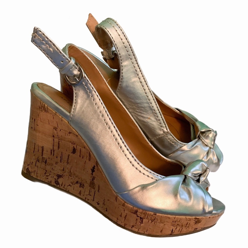Silver open-toed wedges